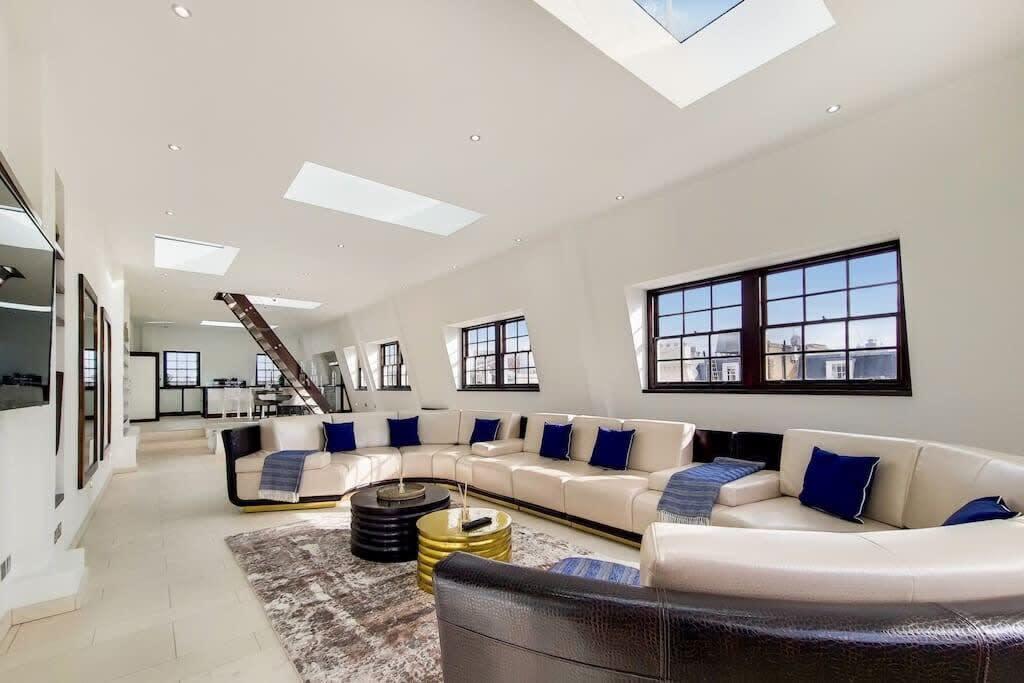 Elegant Belgravia Apartment with Panoramic Views serviced apartment - London - VivreStays