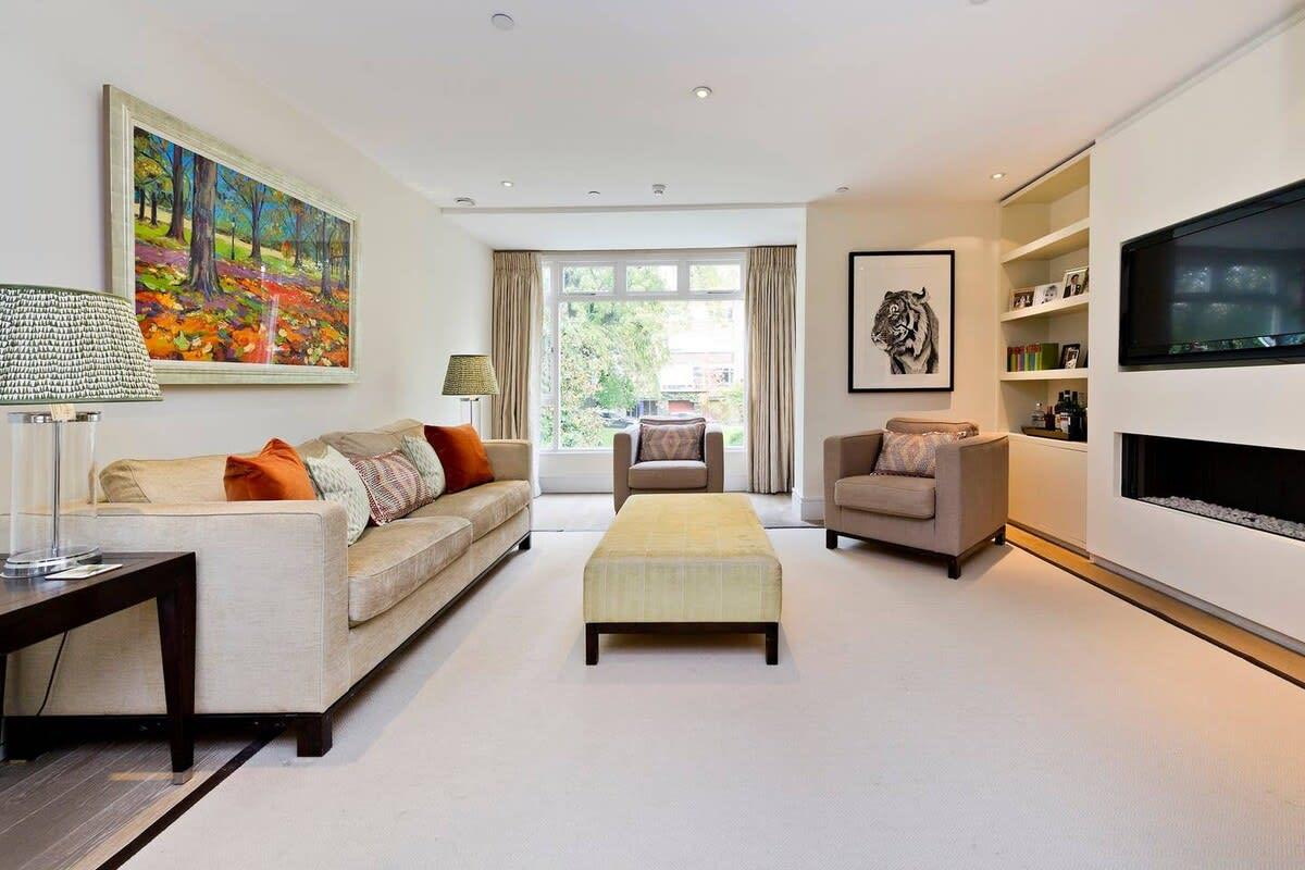 4 Bedroom House, Holland Park serviced apartment - London - VivreStays