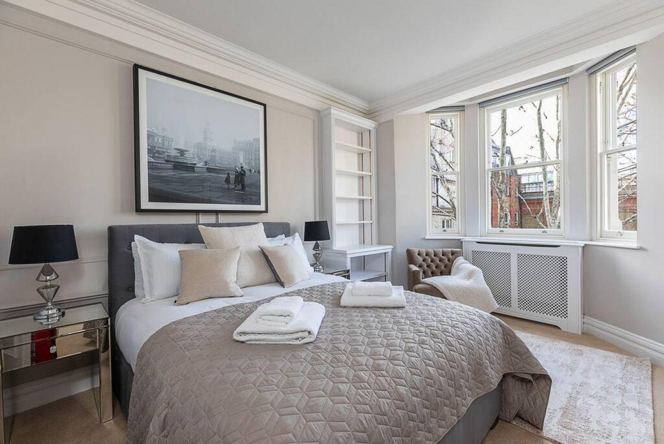 Gorgeous flat near Piccadilly Circus serviced apartment - St. James's - VivreStays