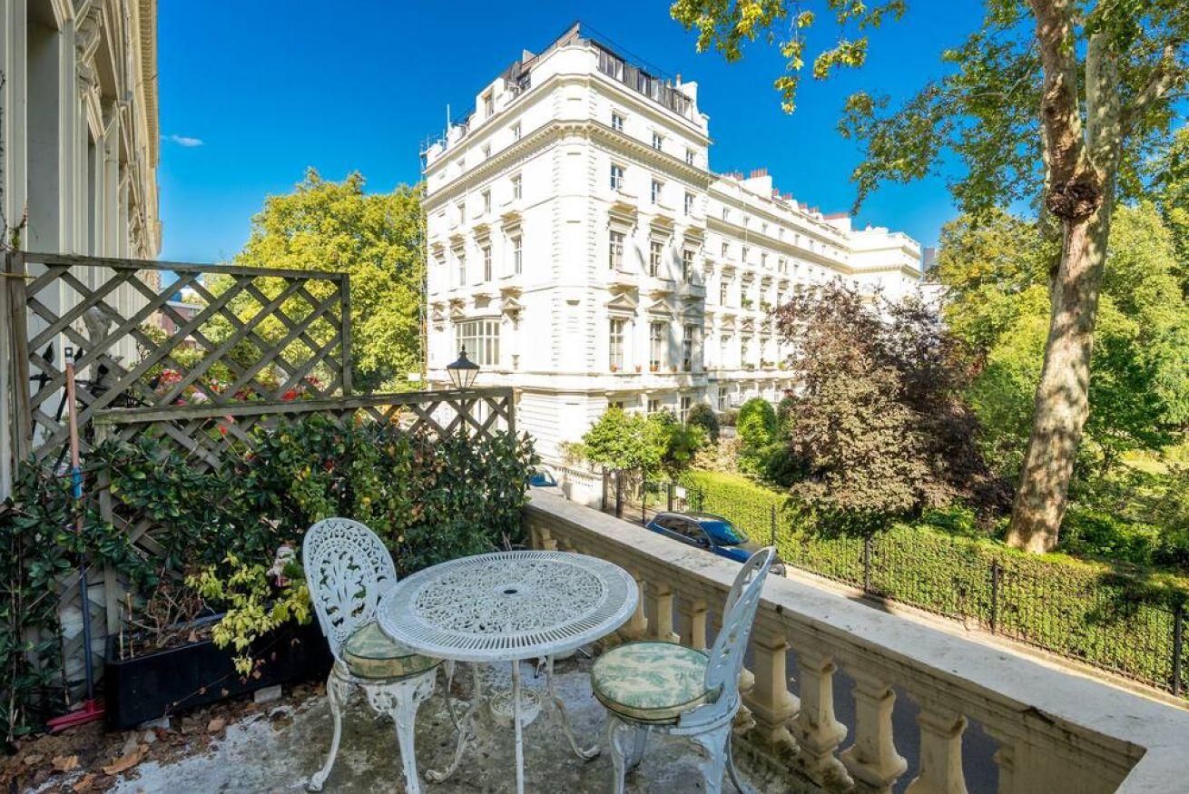 Cozy and bright 1-bed flat in Bayswater serviced apartment - London - VivreStays