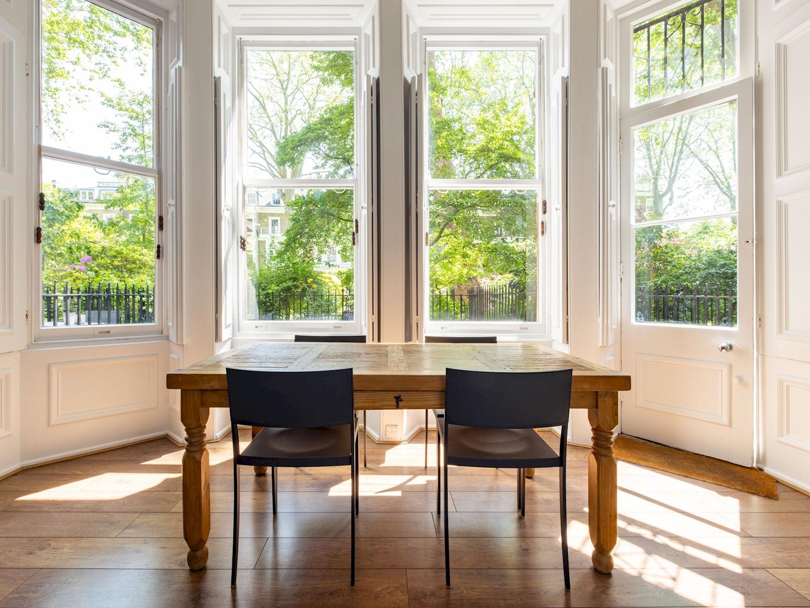 Sophisticated Studio in South Kensington - Pass the Keys serviced apartment - London - VivreStays