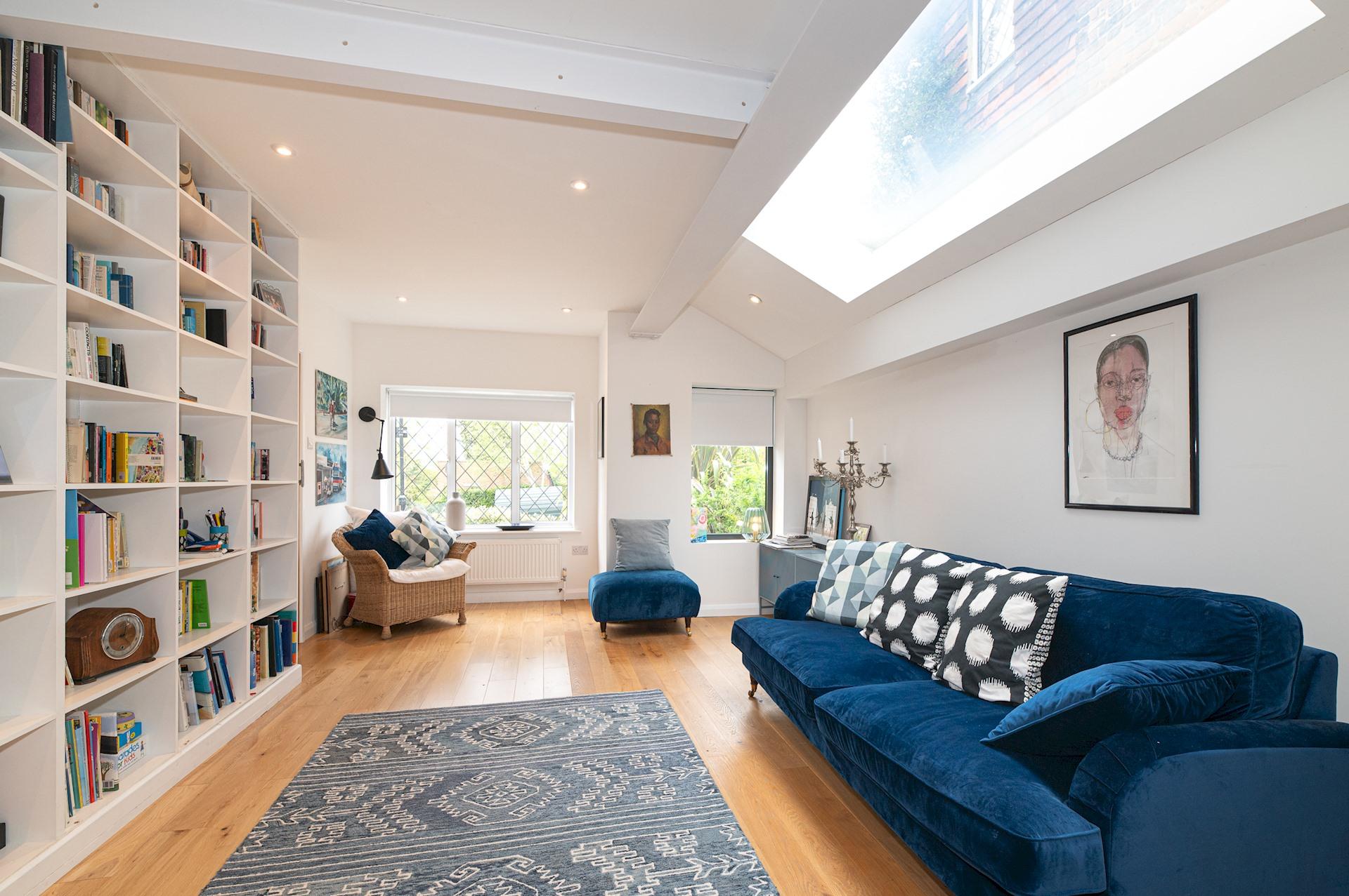 Stunning South London Home with Rare Garden Oasis - Pass the Keys serviced apartment - London - VivreStays