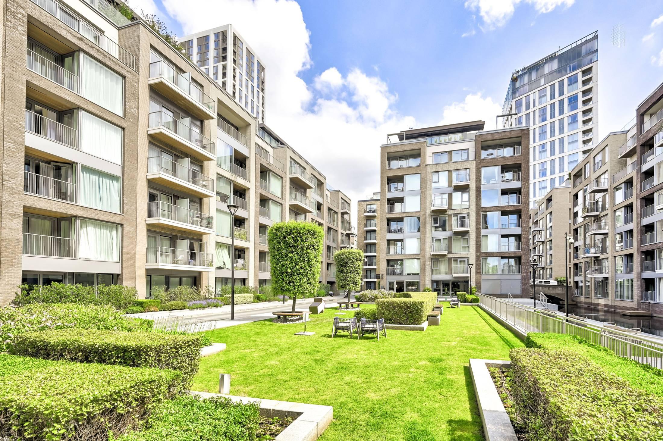 Chelsea Creek Modern Three Bedroom Apartment serviced apartment - London - VivreStays