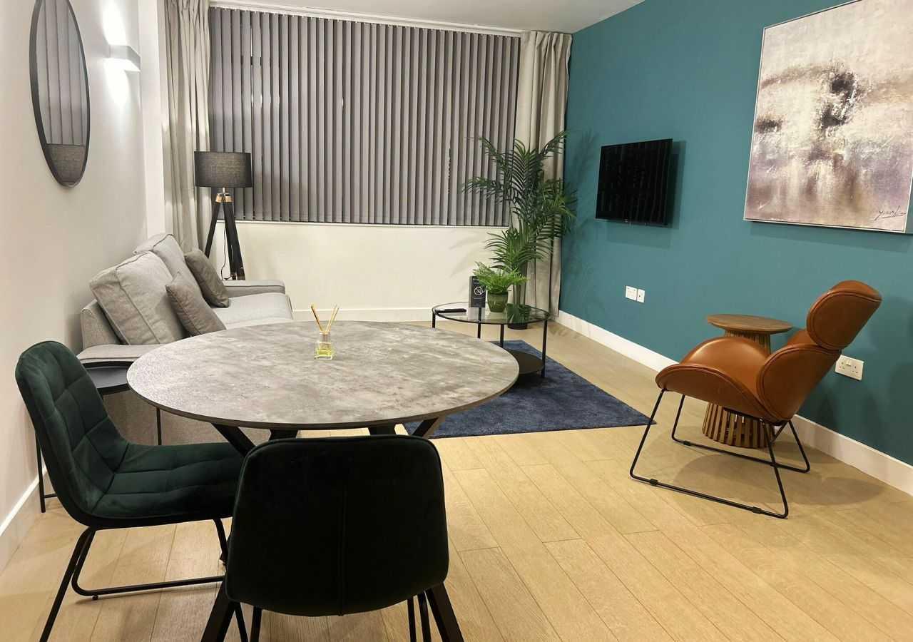 Superior One Bedroom Apartment - Charles Hope London Brentford serviced apartment - Brentford - VivreStays