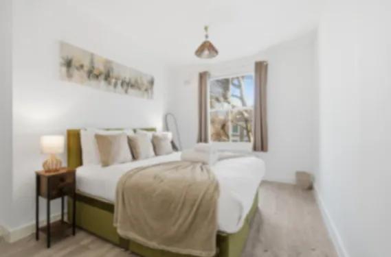 Bamborough Gardens, London W12 serviced apartment - London - VivreStays