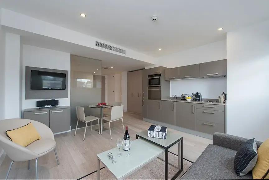 The Rosebery by Supercity Aparthotels - Premier Studio Suite serviced apartment - London - VivreStays