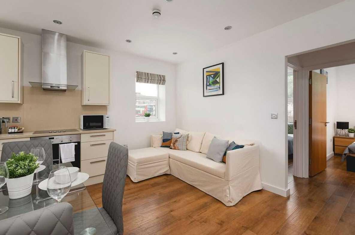 2 Bed Apartment in Ladbroke Grove serviced apartment - London - VivreStays