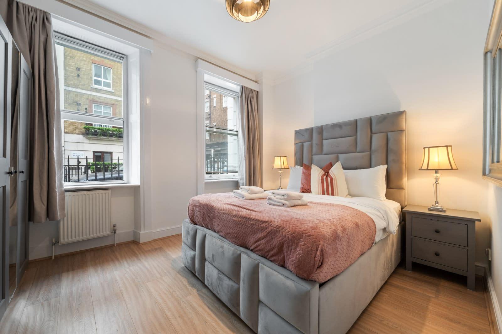 View Modern 3B Apartment next to Park Lane Modern 3B Apartment next to Park Lane serviced apartment - London - VivreStays