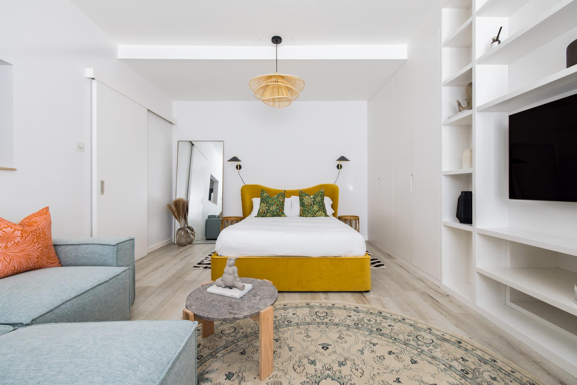 View Light-filled Studio with AirCon near Tube Light-filled Studio with AirCon near Tube serviced apartment - London - VivreStays