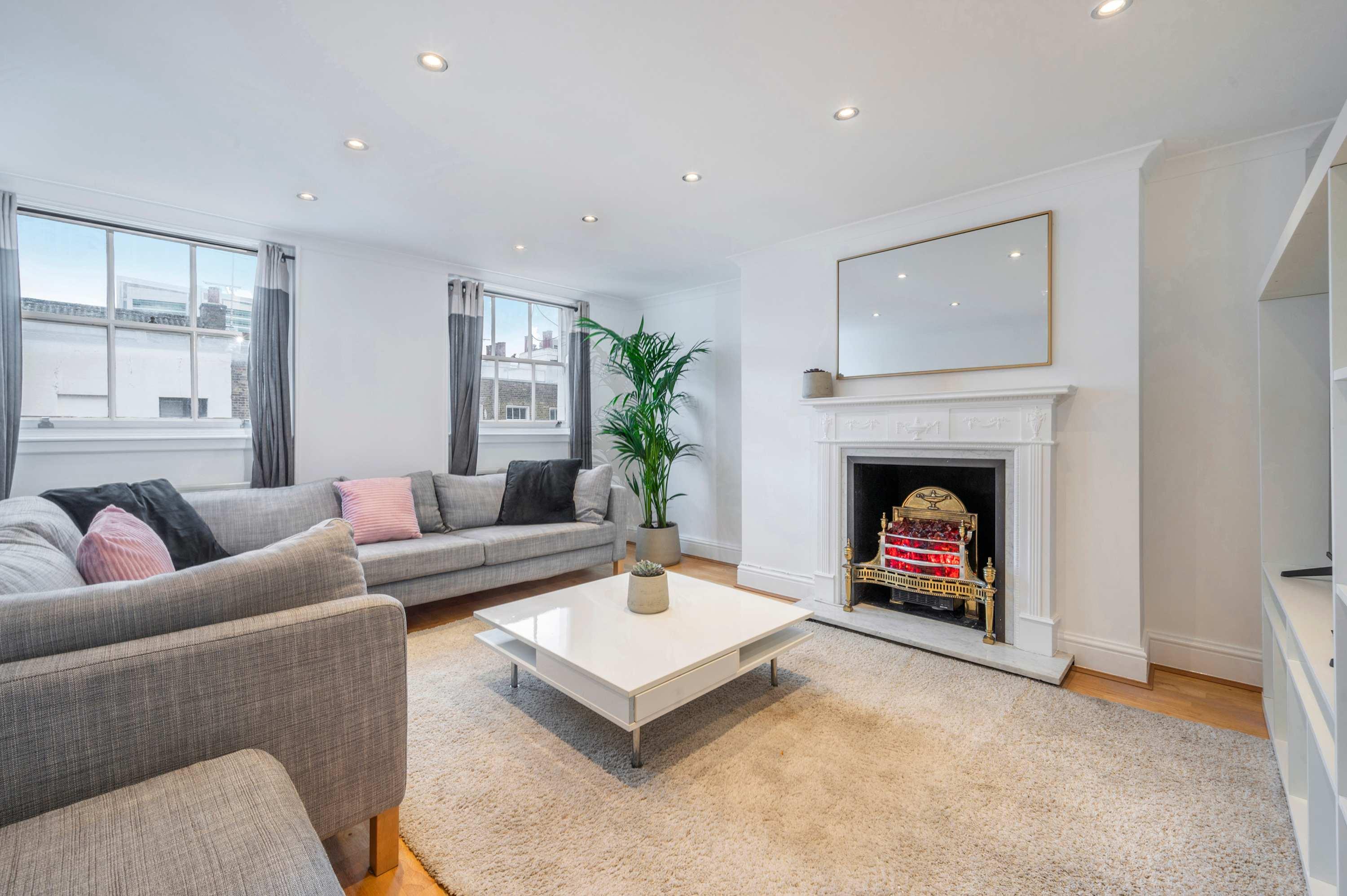 View 2-Bed Fitzrovia Flat Near Oxford Circus · Sleeps 4 2-Bed Fitzrovia Flat Near Oxford Circus · Sleeps 4 serviced apartment - London - VivreStays