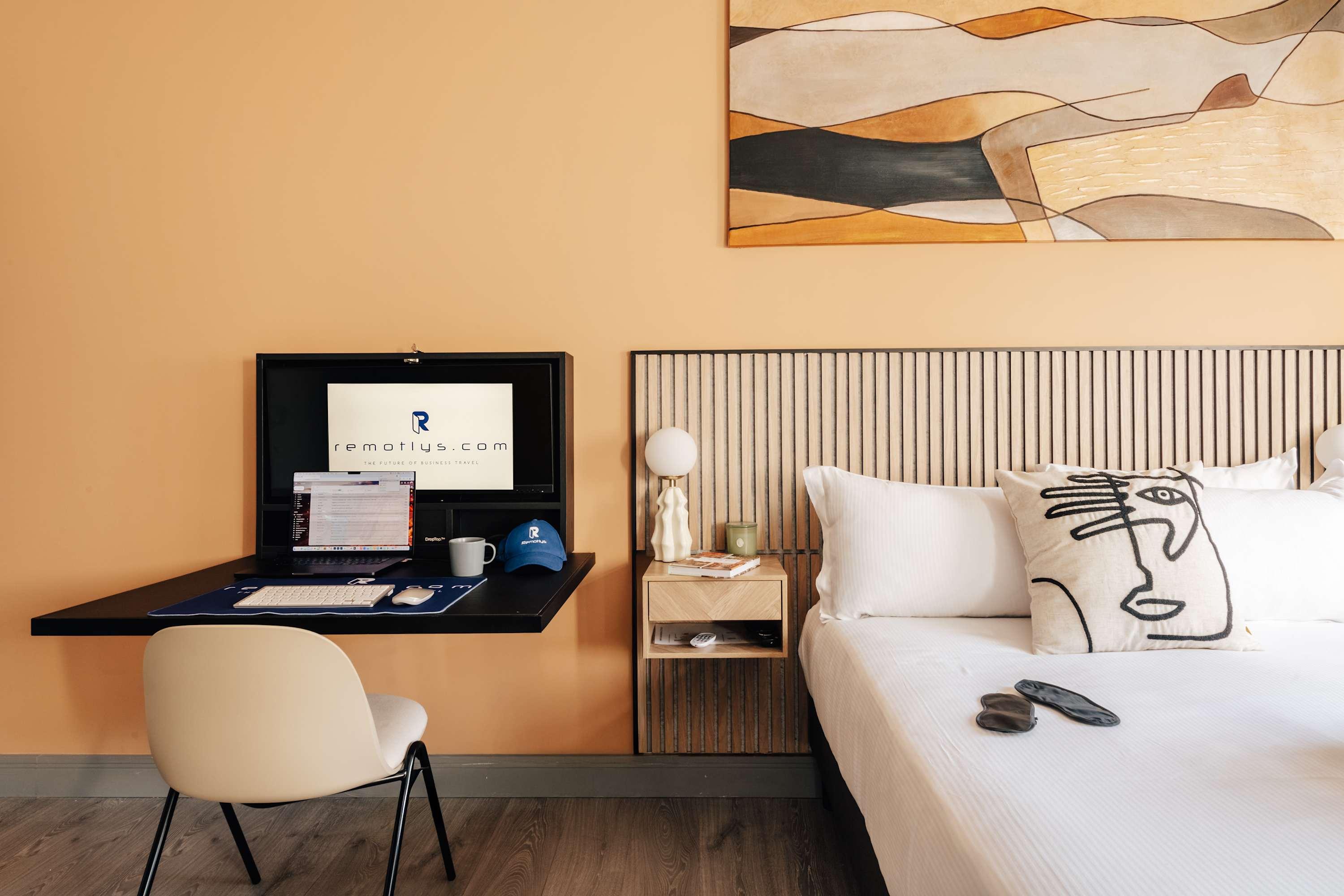 View Renovated Studio Steps from Earls Court Station Renovated Studio Steps from Earls Court Station serviced apartment - London - VivreStays