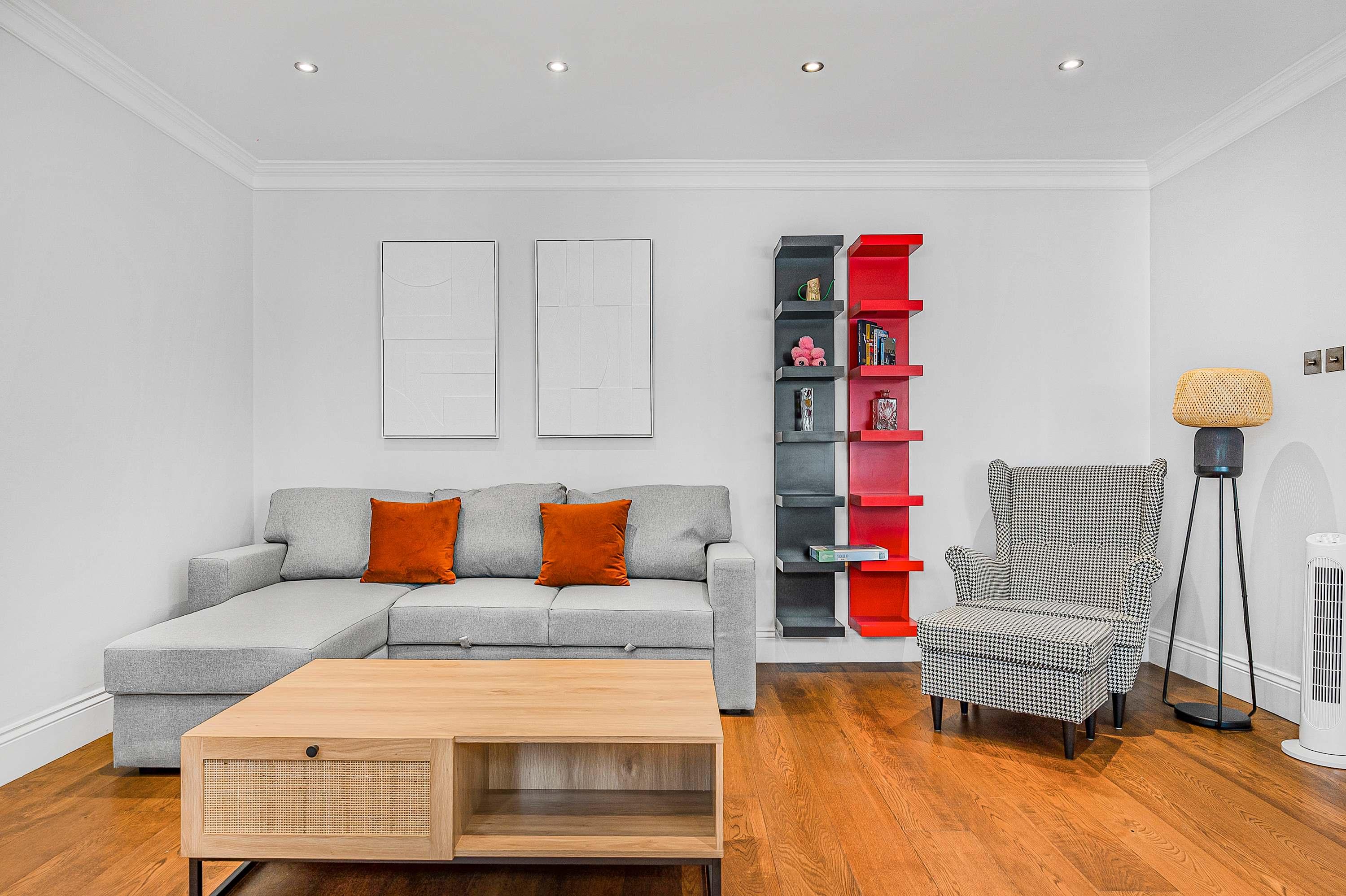 View A Scholar's Gallery - Bloomsbury - by Frankie Says A Scholar's Gallery - Bloomsbury - by Frankie Says serviced apartment - London - VivreStays