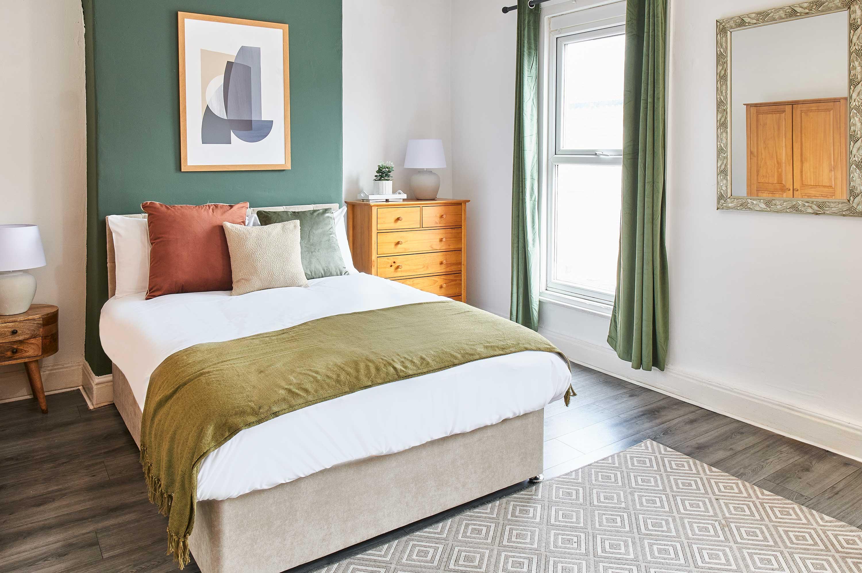 View Host & Stay | Bishop House Host & Stay | Bishop House serviced apartment - Liverpool - VivreStays