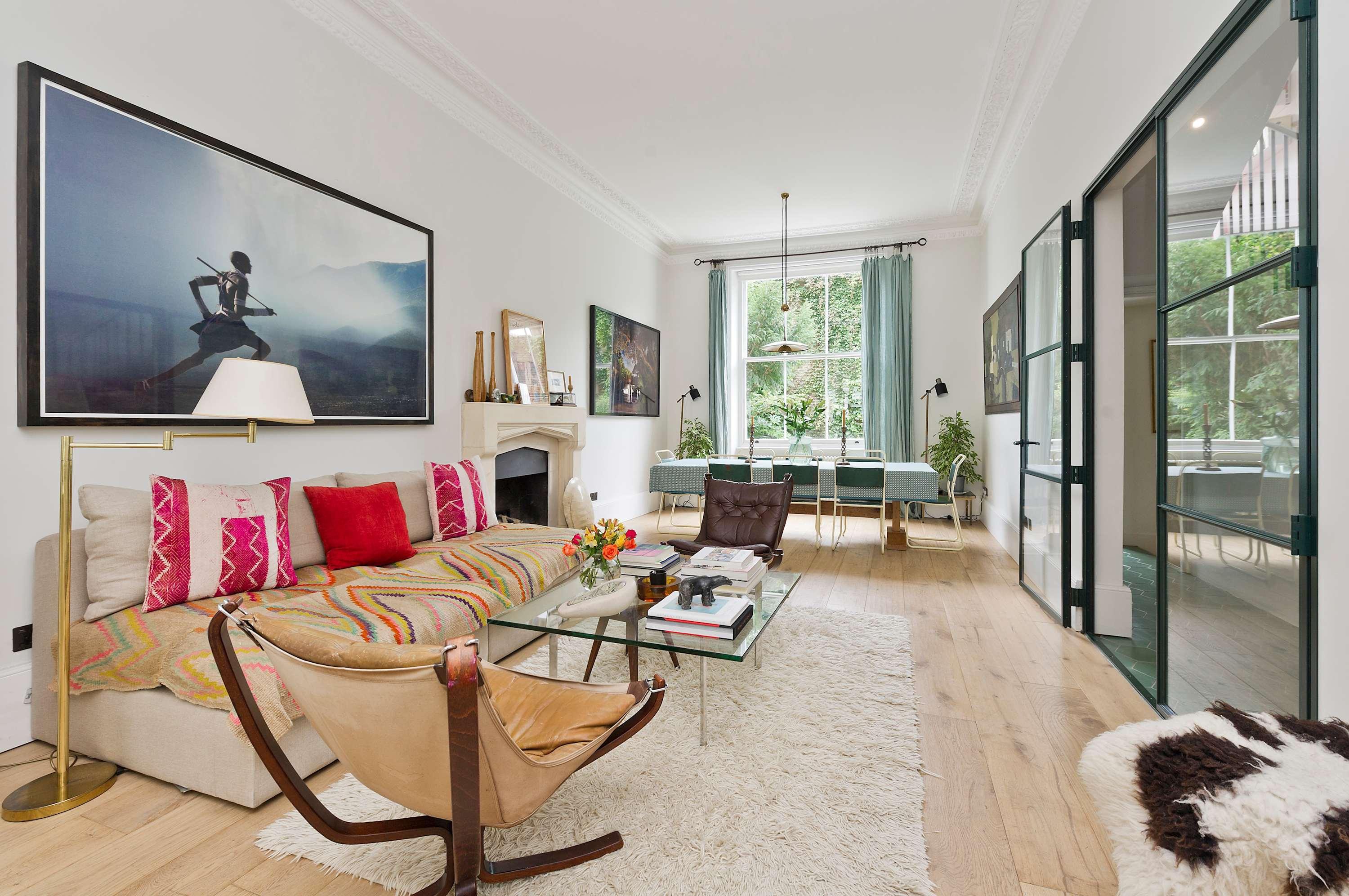 View Gorgeous & Grand 5 Bed House, Holland Park Gorgeous & Grand 5 Bed House, Holland Park serviced apartment - London - VivreStays