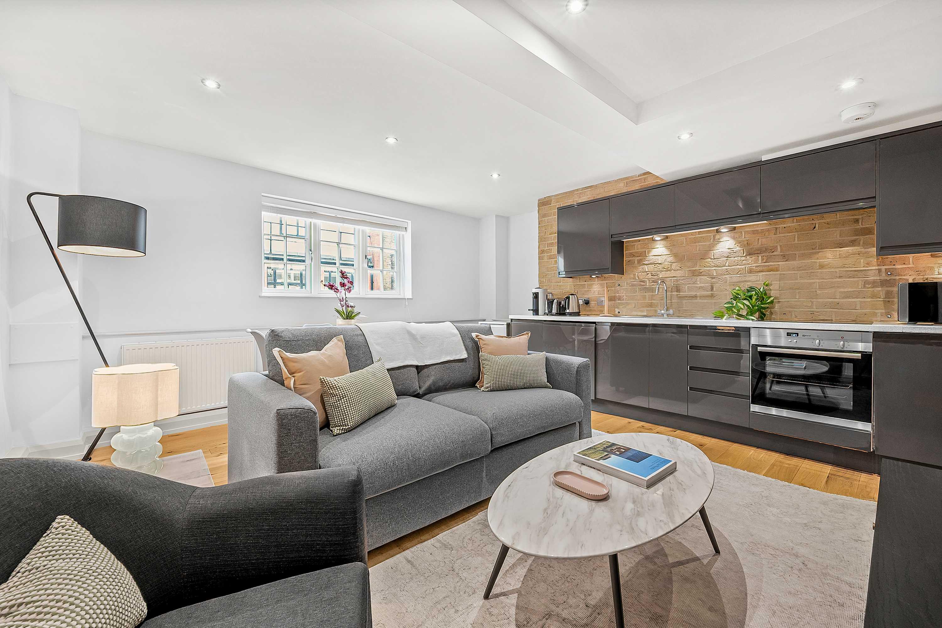 View Central Soho 1-Bed - Brick Kitchen - Sleeps 4 Central Soho 1-Bed - Brick Kitchen - Sleeps 4 serviced apartment - London - VivreStays