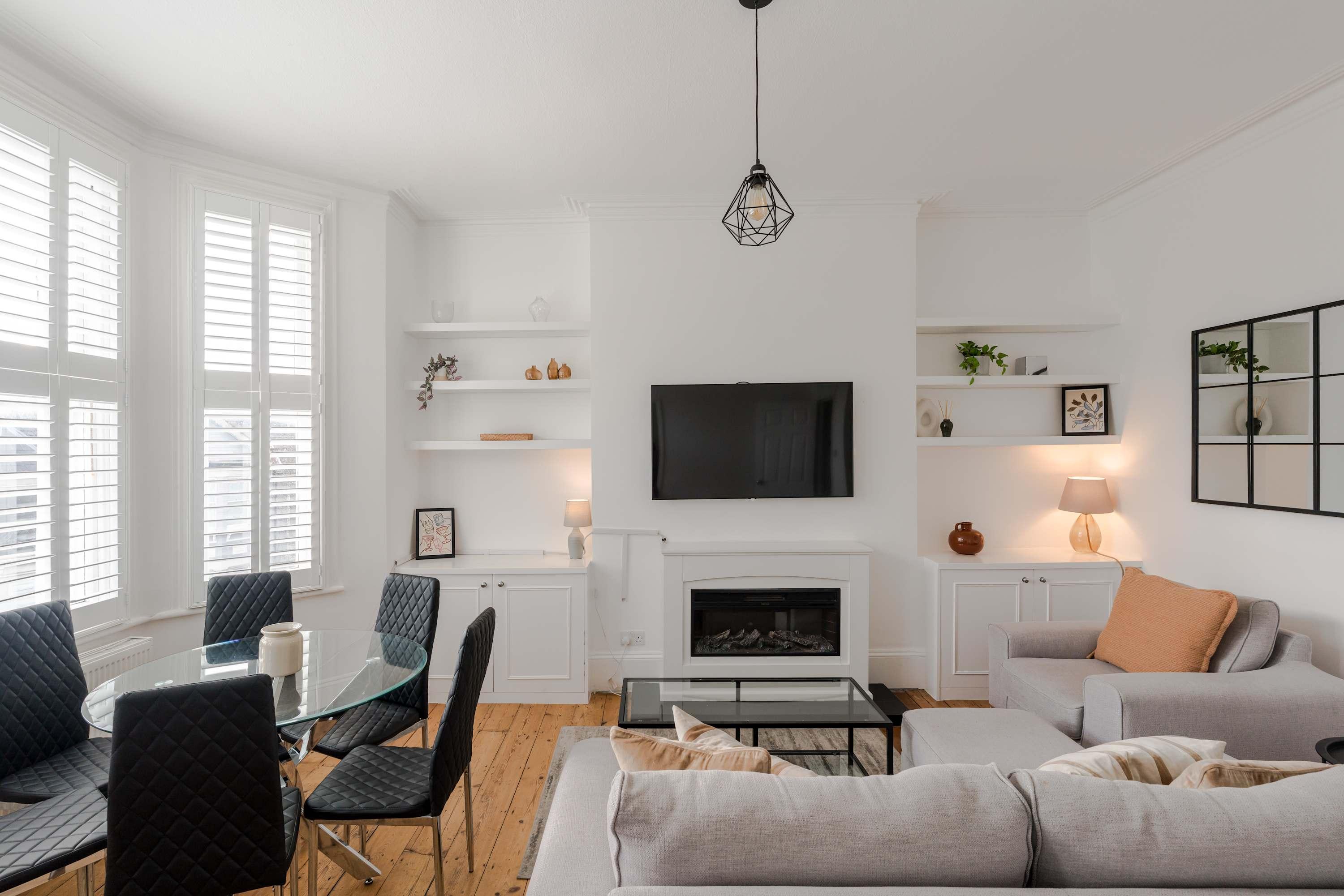View Queen's Park 2-Bed Apartment · Sleeps 4 Queen's Park 2-Bed Apartment · Sleeps 4 serviced apartment - London - VivreStays