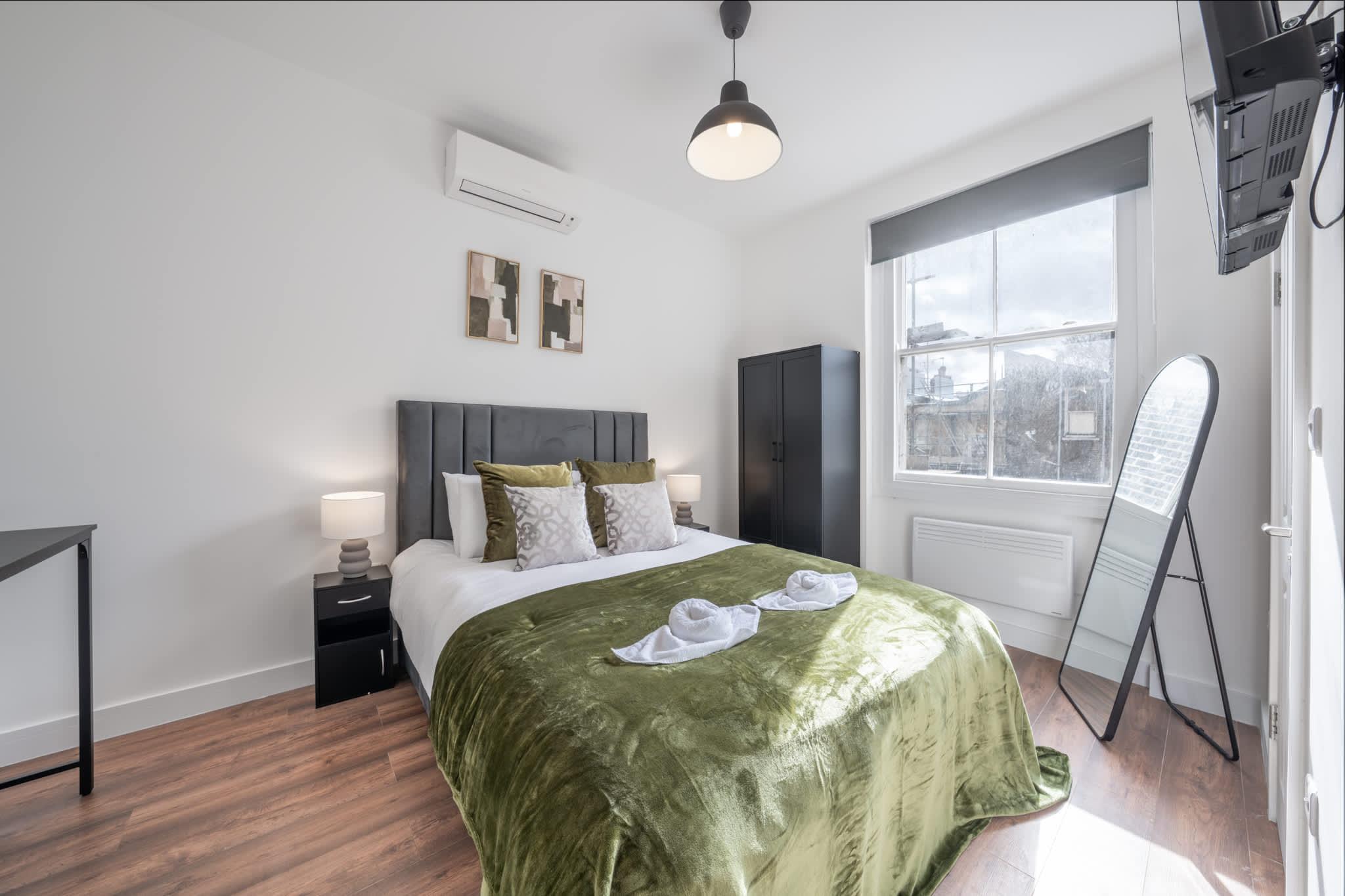 View Bright Studio in Knightsbridge Bright Studio in Knightsbridge serviced apartment - London - VivreStays
