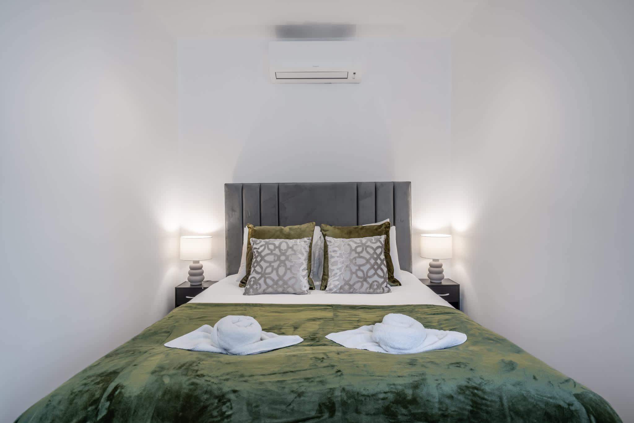 View Charming One Bedroom Flat in Knightsbridge Charming One Bedroom Flat in Knightsbridge serviced apartment - London - VivreStays