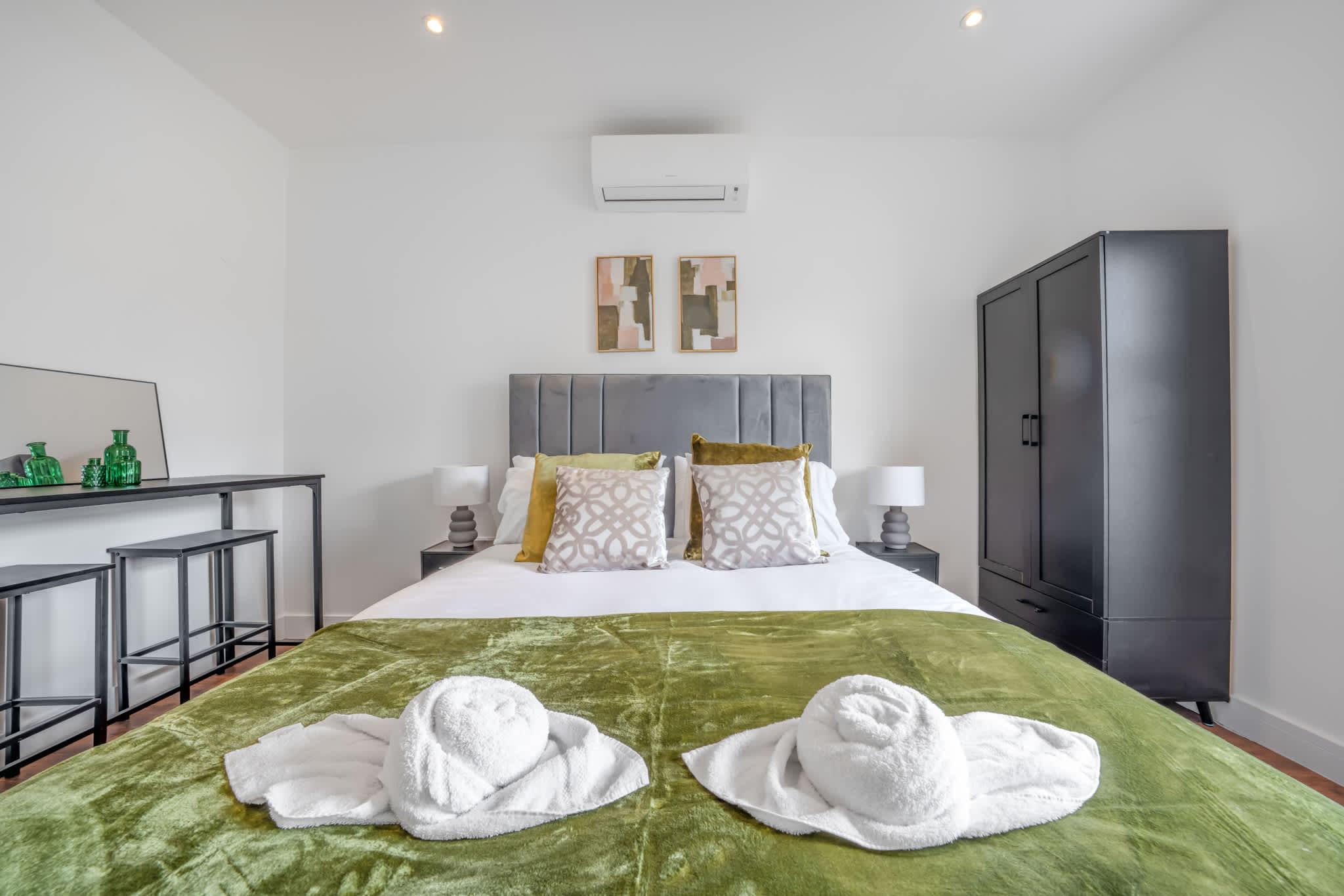 View Charming Studio in Knightsbridge Charming Studio in Knightsbridge serviced apartment - London - VivreStays