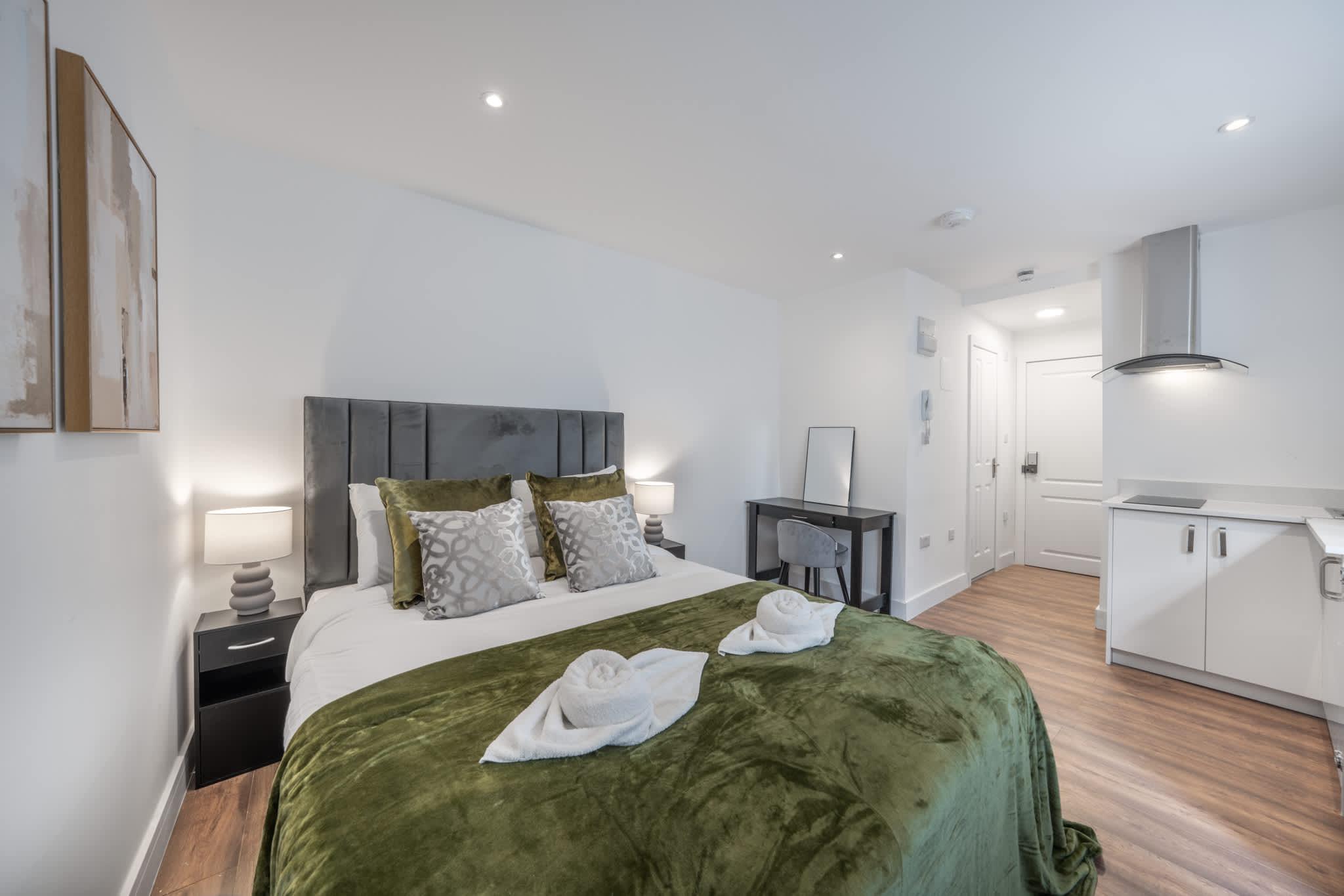 View Superior Ground Floor Studio in Knightsbridge Superior Ground Floor Studio in Knightsbridge serviced apartment - London - VivreStays