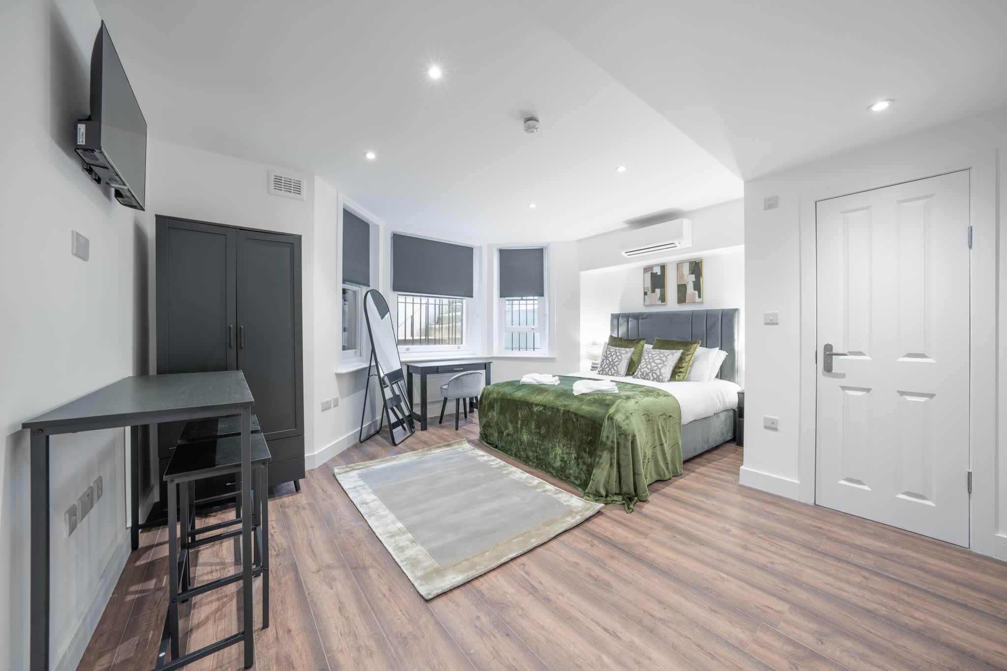 View Standard Studio in Knightsbridge Standard Studio in Knightsbridge serviced apartment - London - VivreStays