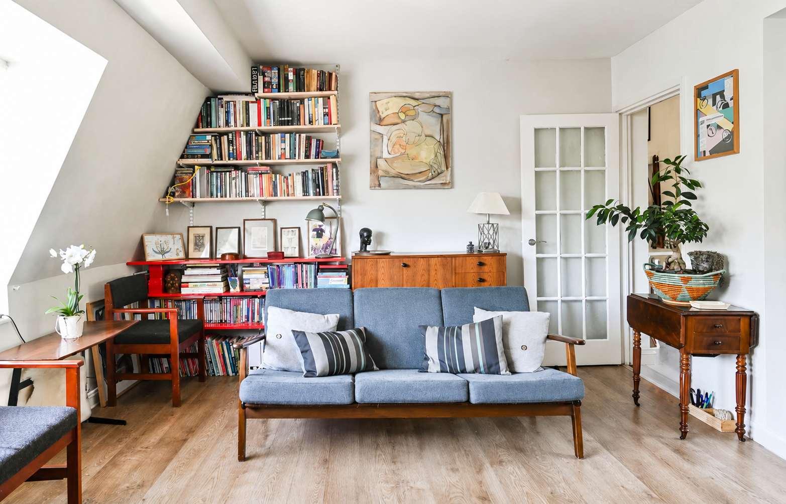 View The Guide's Charming Home The Guide's Charming Home serviced apartment - London - VivreStays