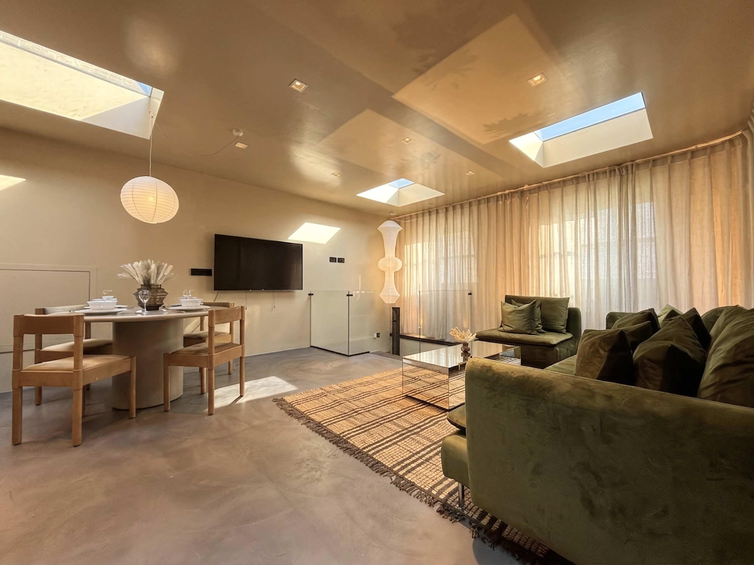 View Exclusive 3BR Duplex – Notting Hill & Holland Park Exclusive 3BR Duplex – Notting Hill & Holland Park serviced apartment - London - VivreStays