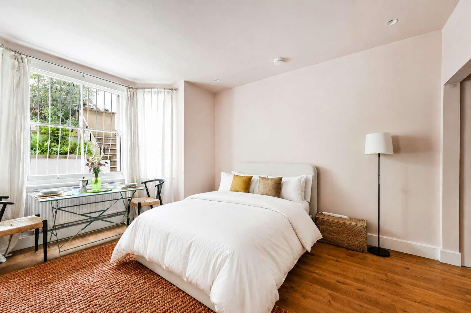 View The Artist's Studio in Notting Hill The Artist's Studio in Notting Hill serviced apartment - London - VivreStays