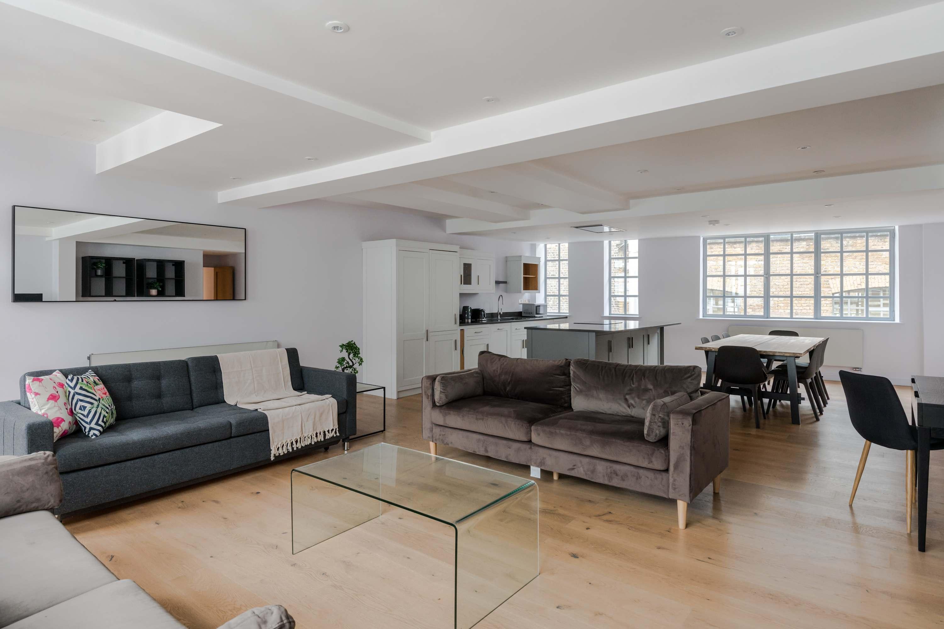 View Clerkenwell 3-Bed Apartment · Lift · Sleeps 8 Clerkenwell 3-Bed Apartment · Lift · Sleeps 8 serviced apartment - London - VivreStays
