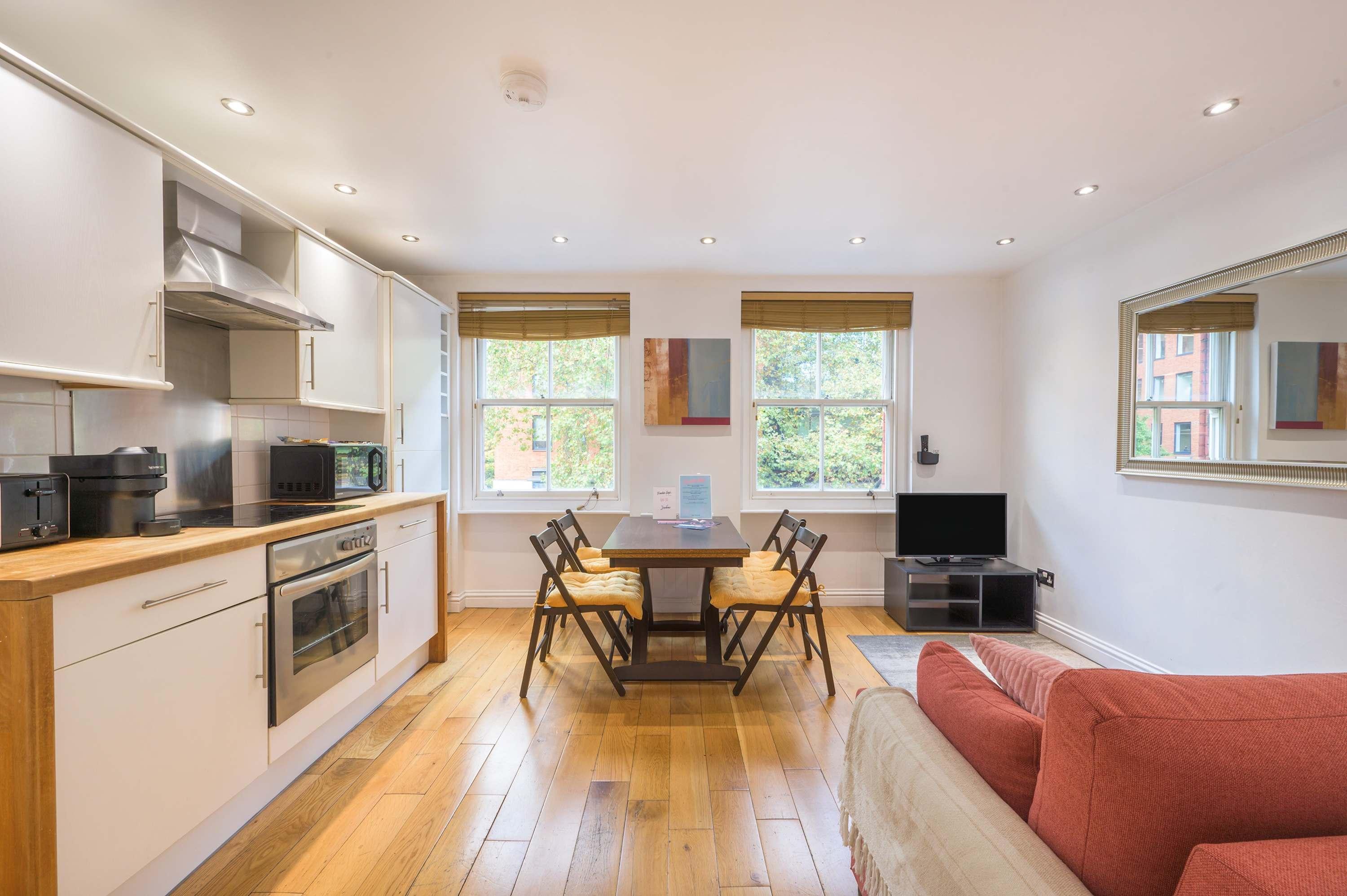 View Holborn 1-Bed · Bloomsbury · Sleeps 3 Holborn 1-Bed · Bloomsbury · Sleeps 3 serviced apartment - London - VivreStays