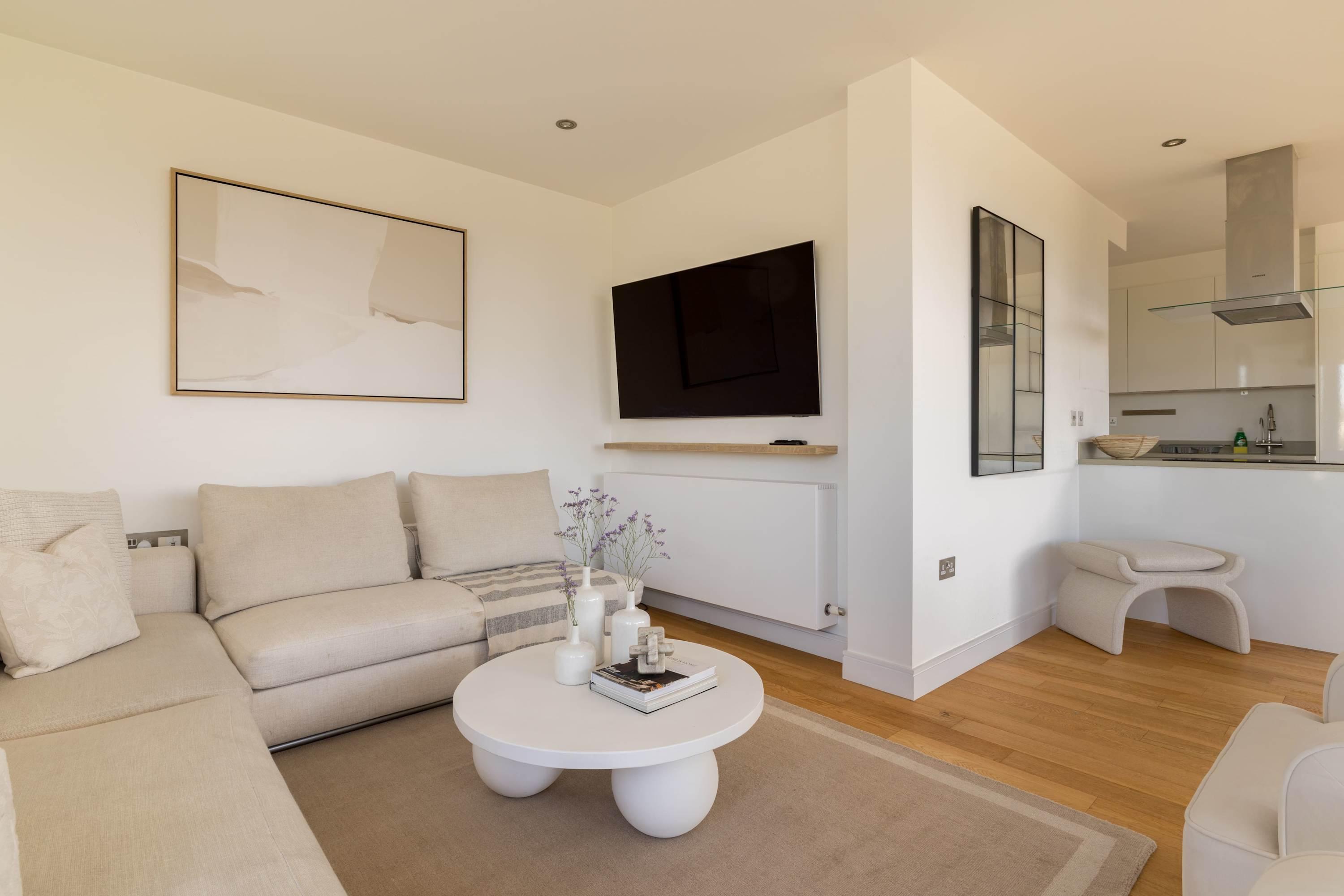 View Terrace Light in the Vale Terrace Light in the Vale serviced apartment - London - VivreStays