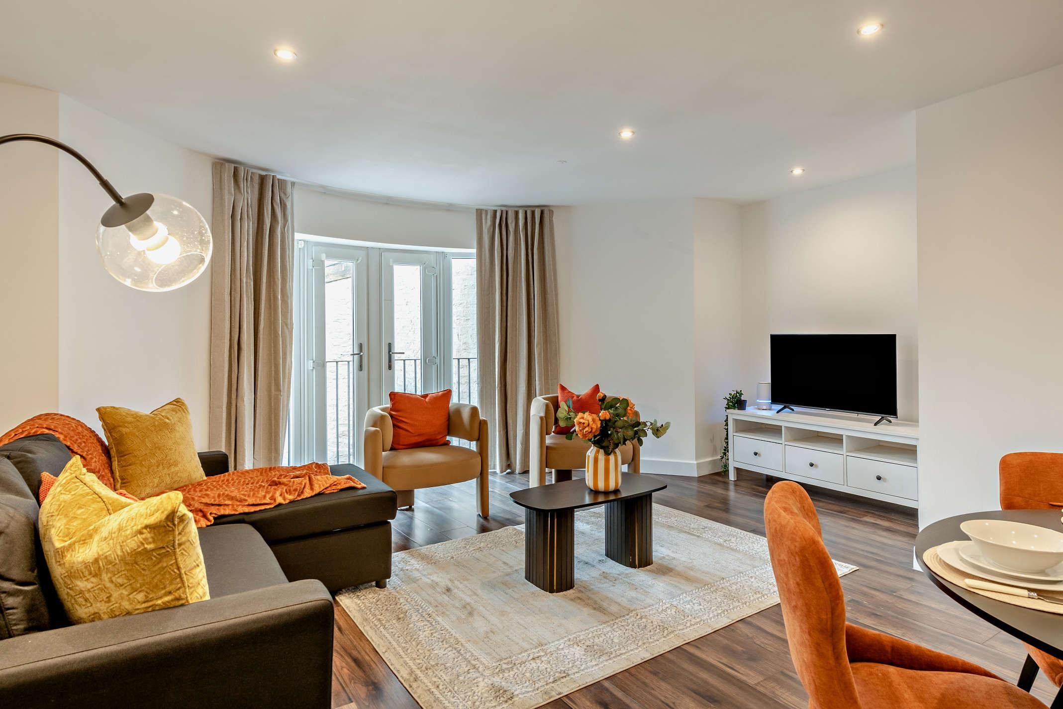 View Host & Stay | Colquitt Street Host & Stay | Colquitt Street serviced apartment - Liverpool - VivreStays