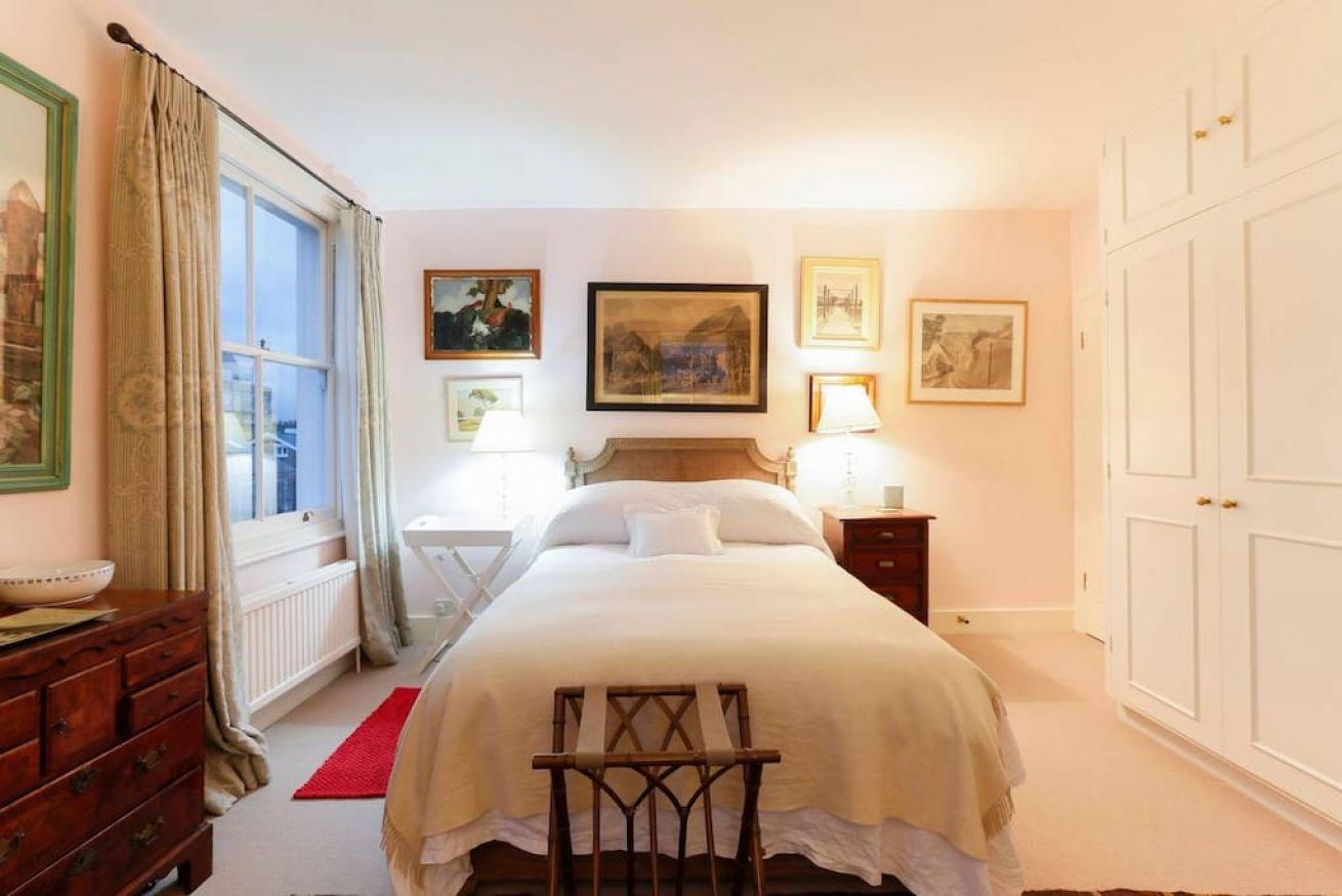 View Attractive Chelsea apartment for four Attractive Chelsea apartment for four serviced apartment - London - VivreStays