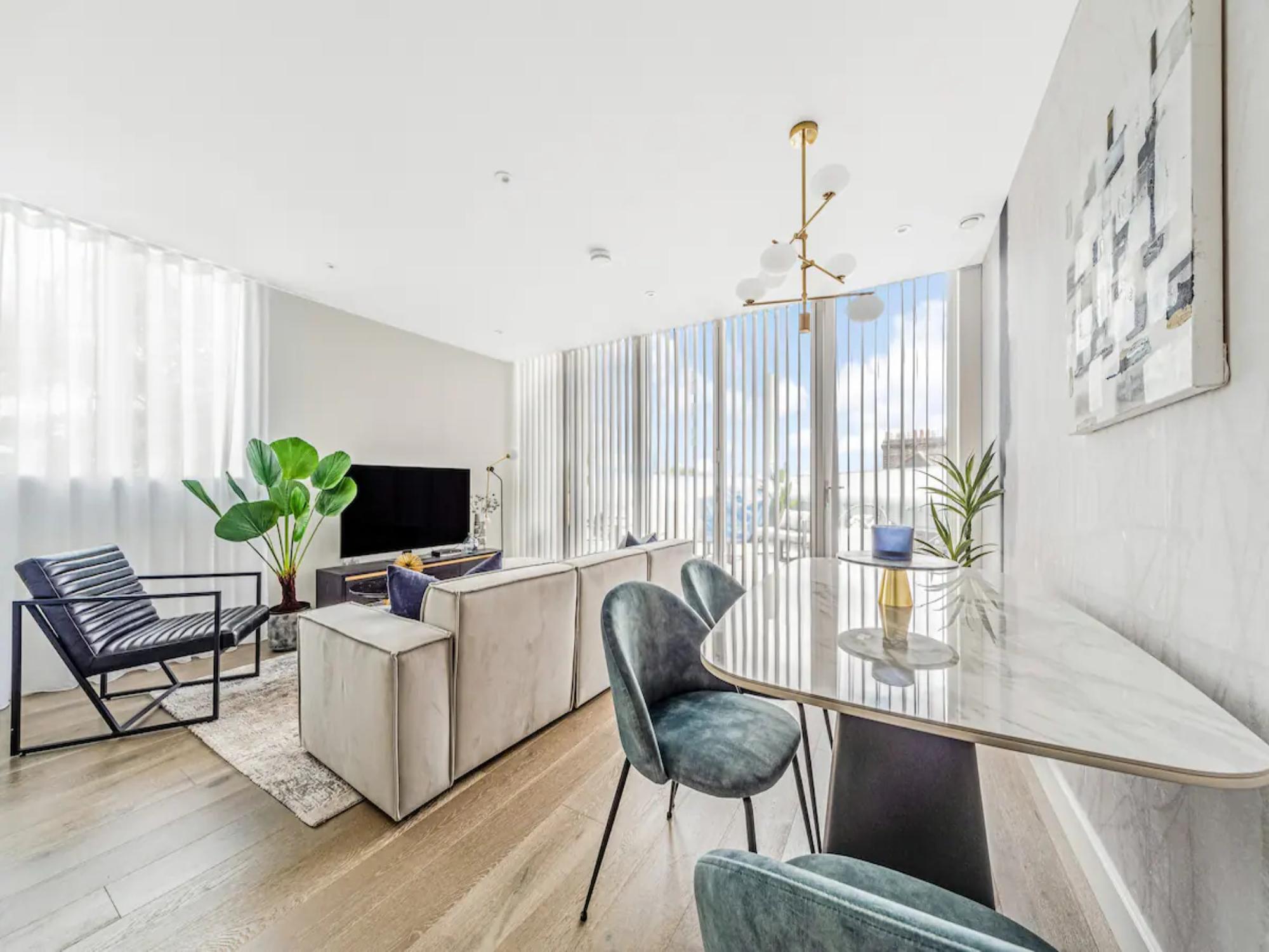 View Contemporary Fulham Penthouse with Large Balcony - Pass the Keys Contemporary Fulham Penthouse with Large Balcony - Pass the Keys serviced apartment - London - VivreStays