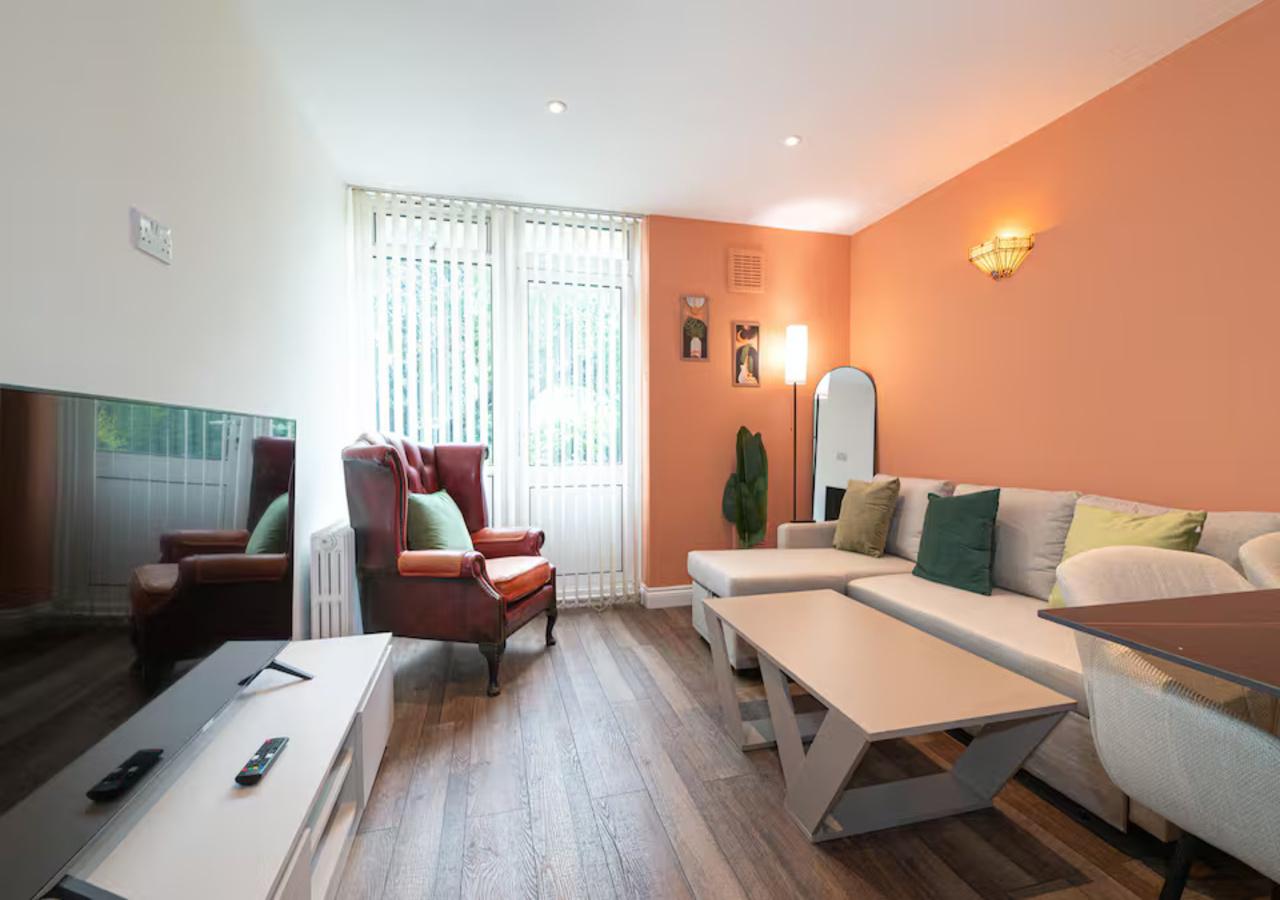 View Stylish Central London Flat with Garden - Pass the Keys Stylish Central London Flat with Garden - Pass the Keys serviced apartment - London - VivreStays