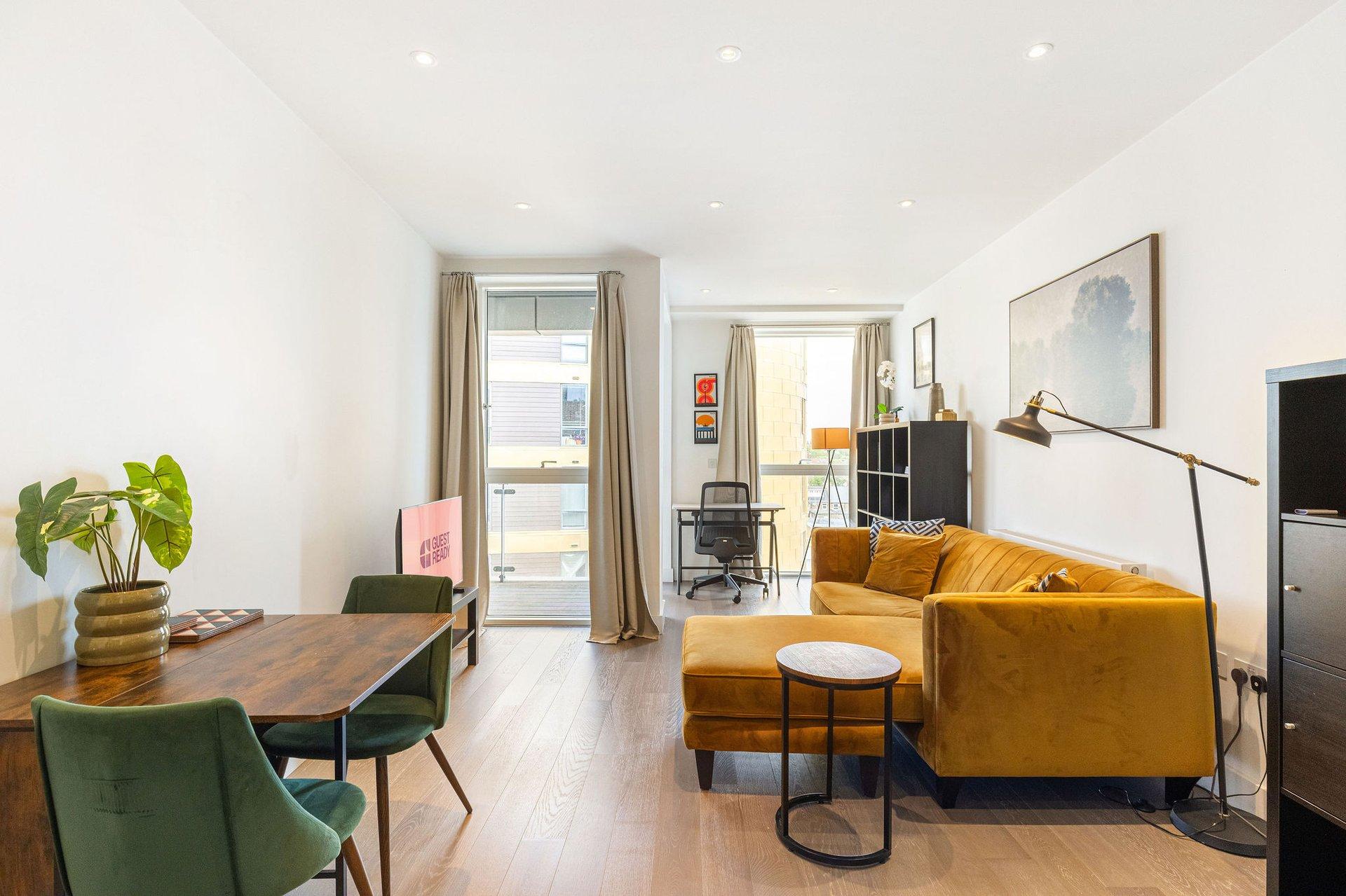 View GuestReady - Chic Urban Retreat with Balcony | 20min Oxford Circus GuestReady - Chic Urban Retreat with Balcony | 20min Oxford Circus serviced apartment - London - VivreStays