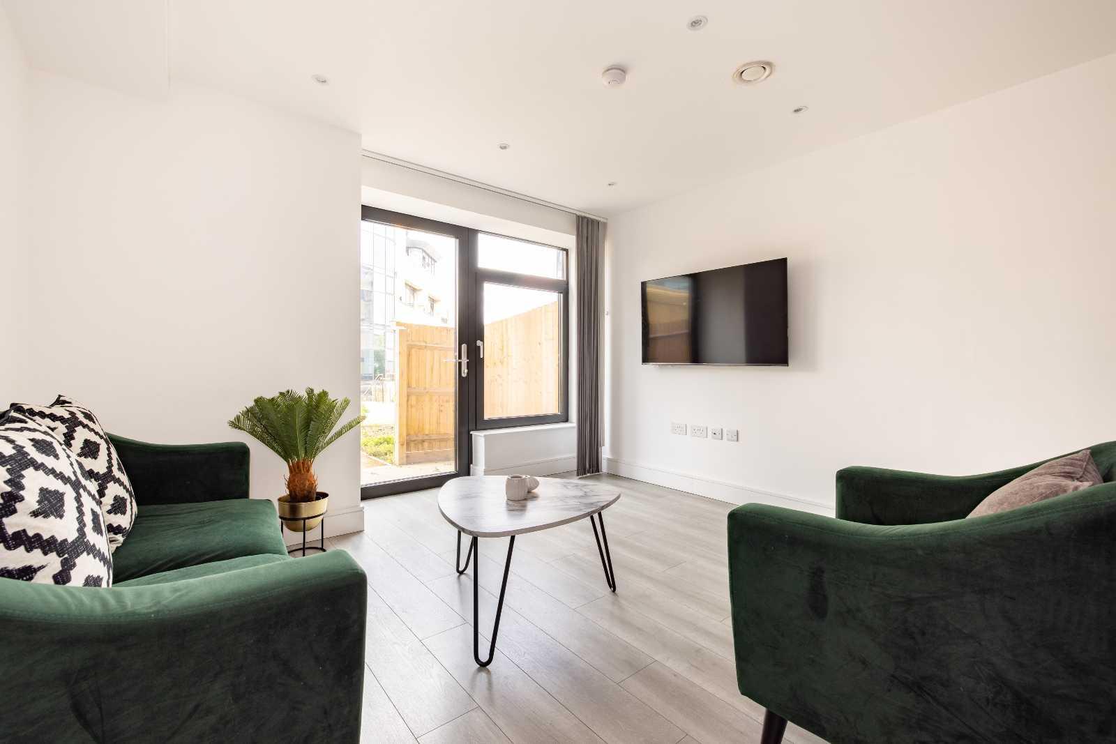 View Superior Two Bedroom Apartment - Charles Hope London Brentford Superior Two Bedroom Apartment - Charles Hope London Brentford serviced apartment - Brentford - VivreStays