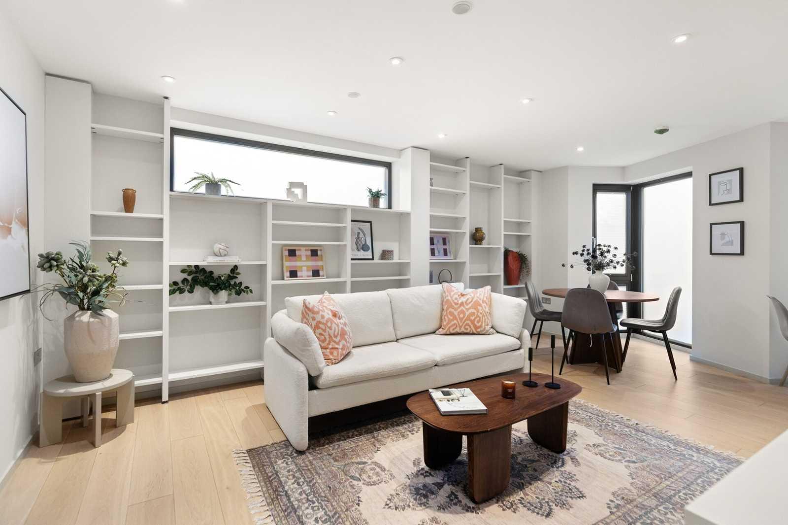 View 2 bed, 2 bath | Lift Access Apartment | Seven Sisters Road N7 2 bed, 2 bath | Lift Access Apartment | Seven Sisters Road N7 serviced apartment - London - VivreStays
