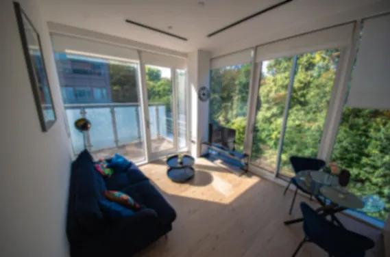 View Spacious 2BR Flat | Balcony, Gym & CoWorking Space Spacious 2BR Flat | Balcony, Gym & CoWorking Space serviced apartment - Brentford - VivreStays